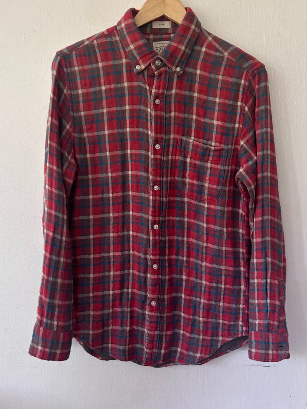 J. Crew Flannel Shirt Mens Slim Small Red Blue Plaid Button Down Collar Gorpcore